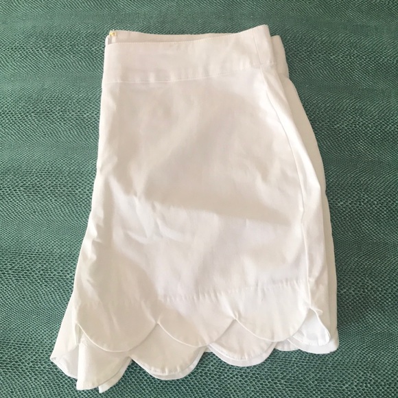 Shorts - Picture 4 of 4